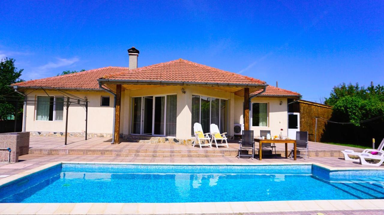 Вила Релакс - Villa Relax Sokolovo Extérieur photo