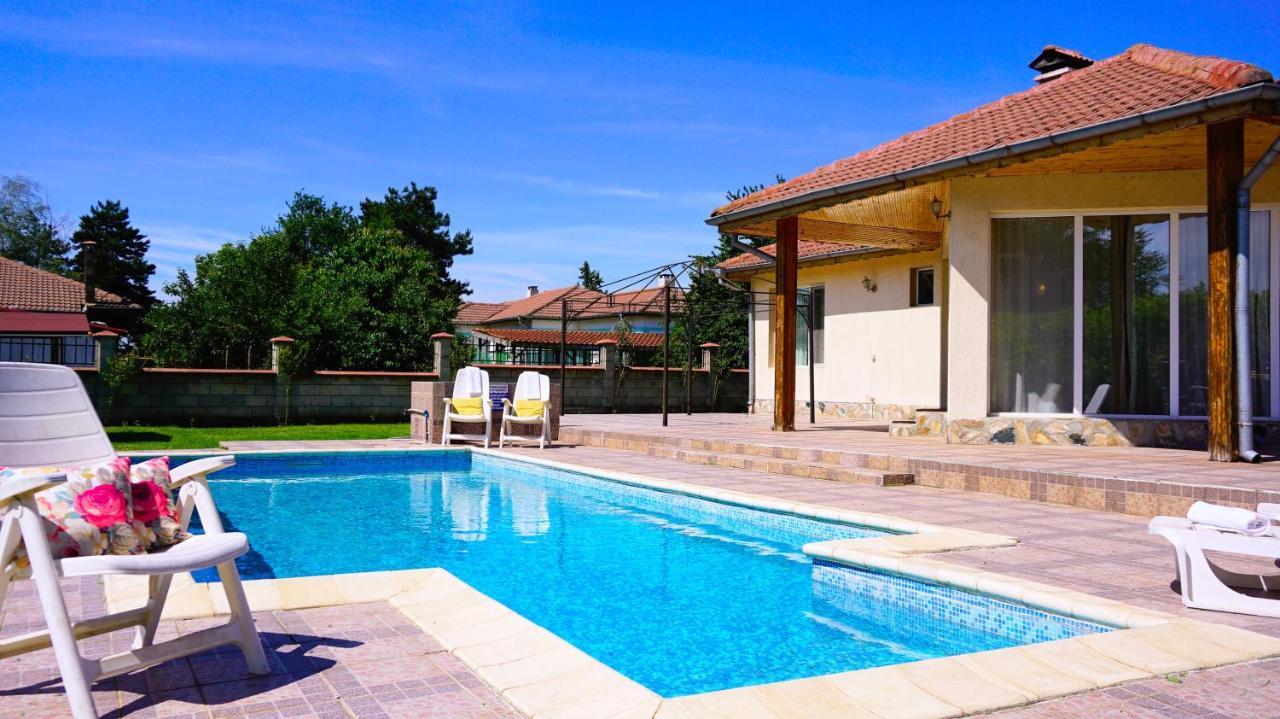 Вила Релакс - Villa Relax Sokolovo Extérieur photo