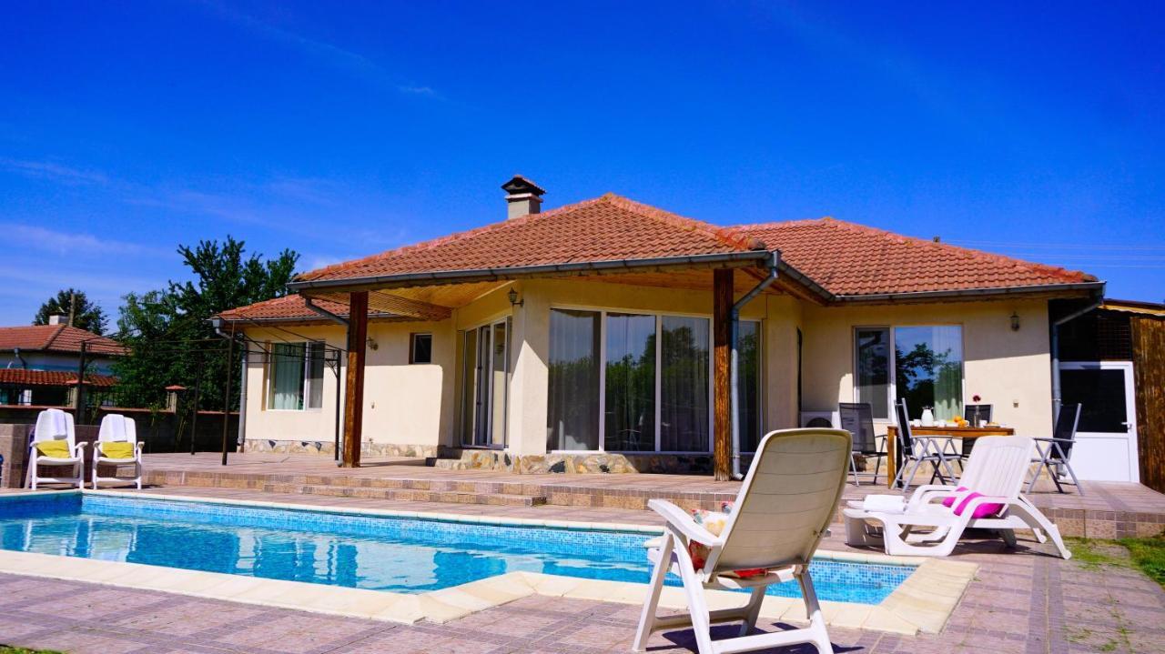 Вила Релакс - Villa Relax Sokolovo Extérieur photo